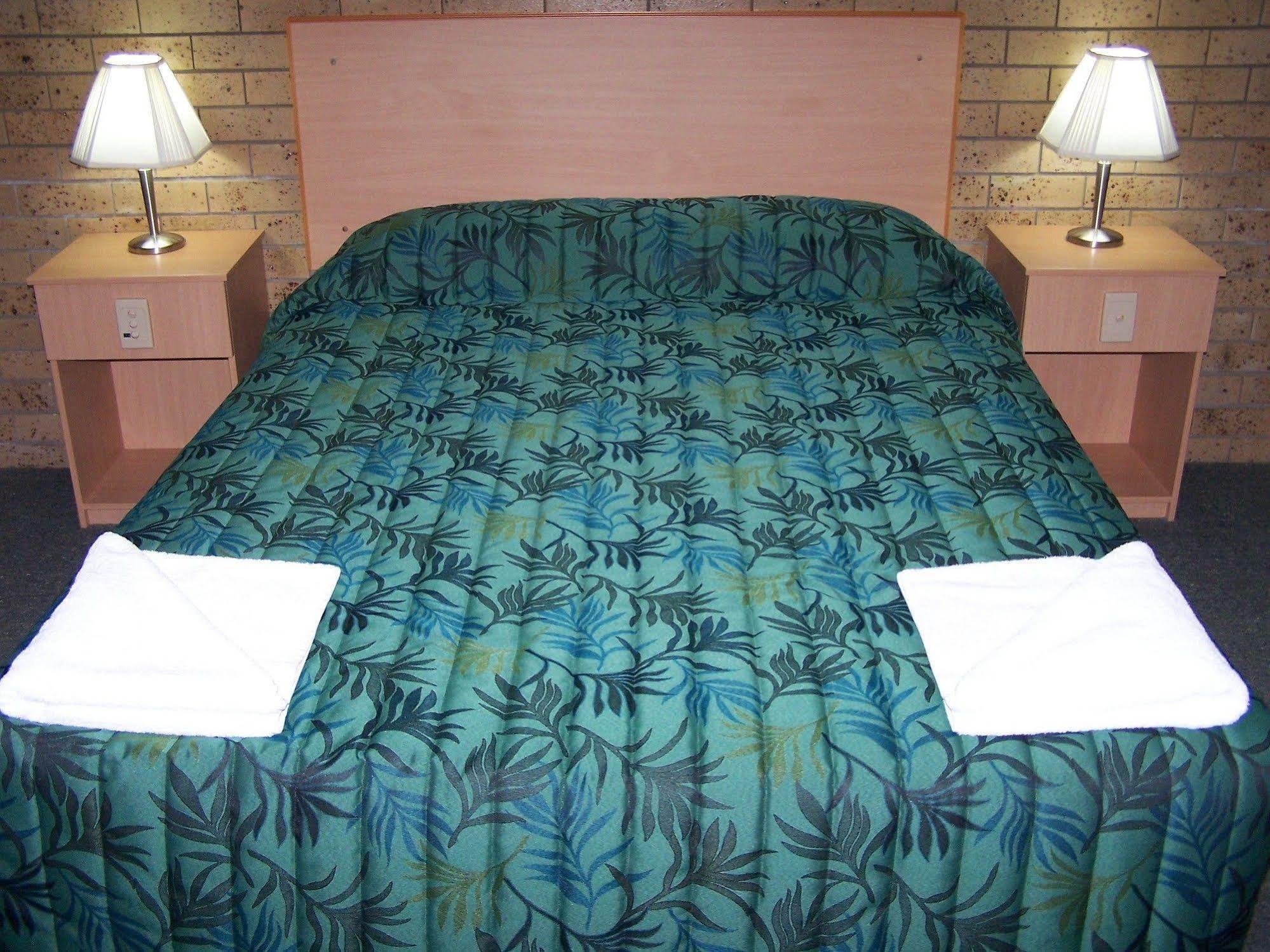 Macintyre Motor Inn Goondiwindi Ngoại thất bức ảnh