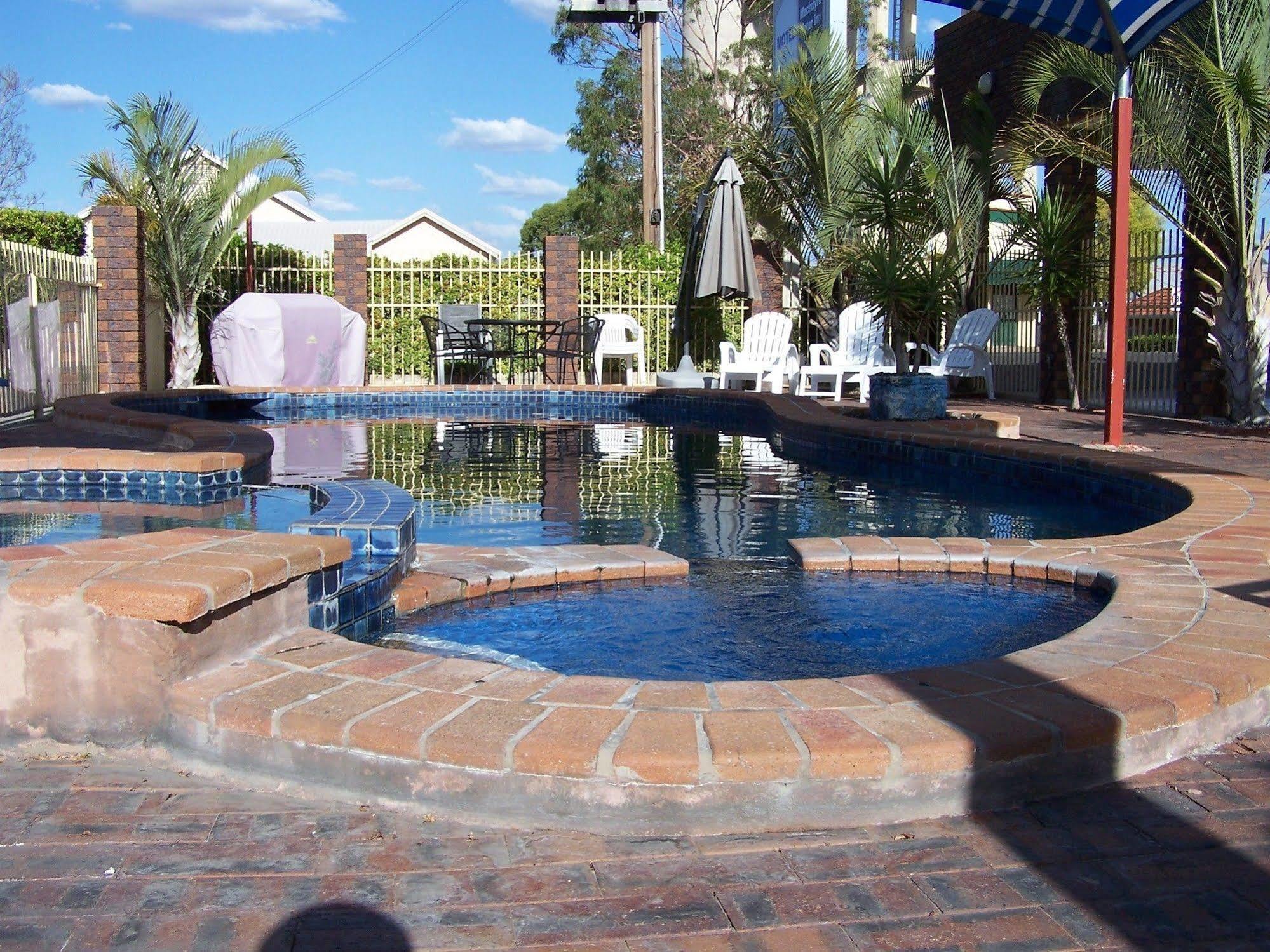 Macintyre Motor Inn Goondiwindi Ngoại thất bức ảnh